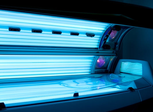 tanning bed in a tanning salon - how to find a good tanning salon