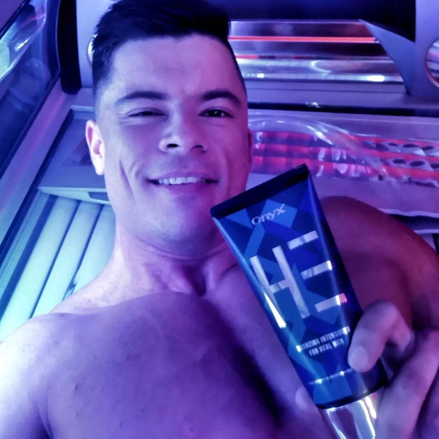 Indoor tanning lotion for men